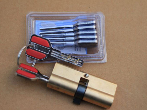 罗甸24小时上门开锁公司